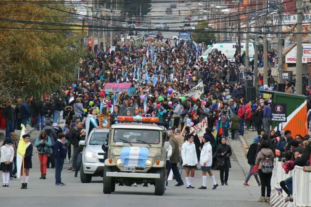 El desfile llenó de alegría a Onelli