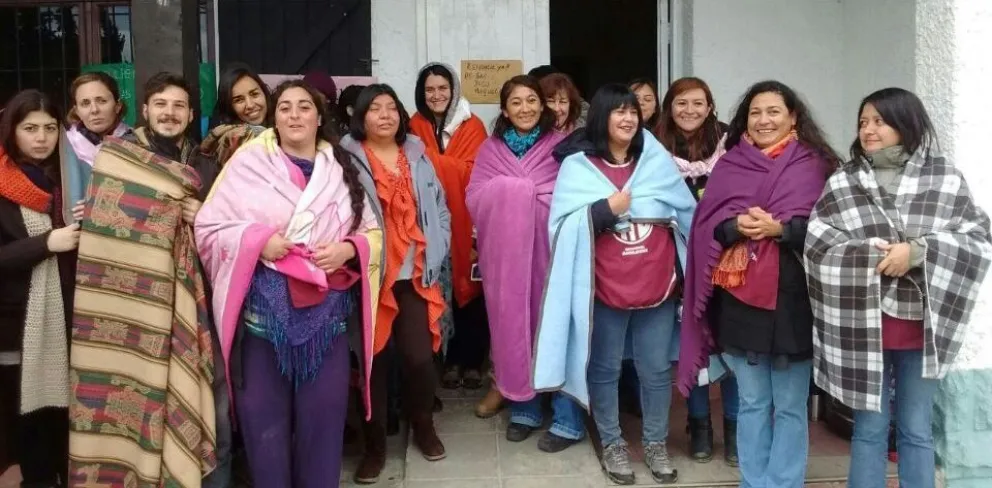 Denuncian que hace casi un año la dependencia no tiene calefacción por gas.