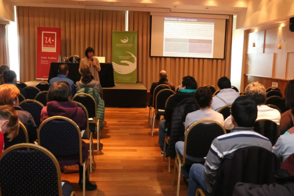 La jornada se realizó este martes en el salón de Bariloche Eventos y Convenciones.