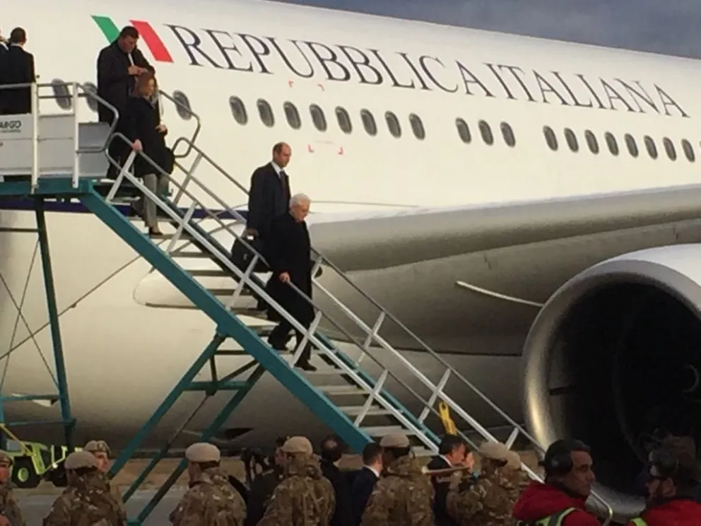Mañana visitará la sede de Invap y el Instituto Dante Alighieri.
