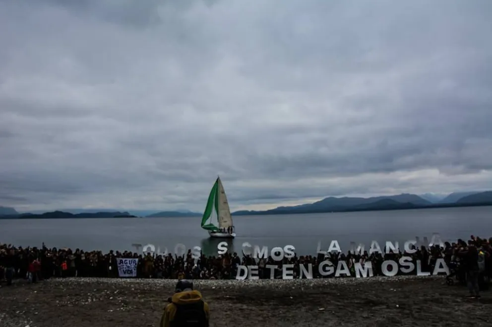 Foto: Facebook Mancha por el Lago.