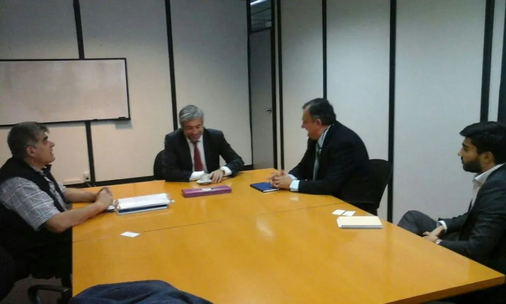 El intendente viajó acompañado por el secretario de Obras y Servicios Públicos, Alfredo Milano.