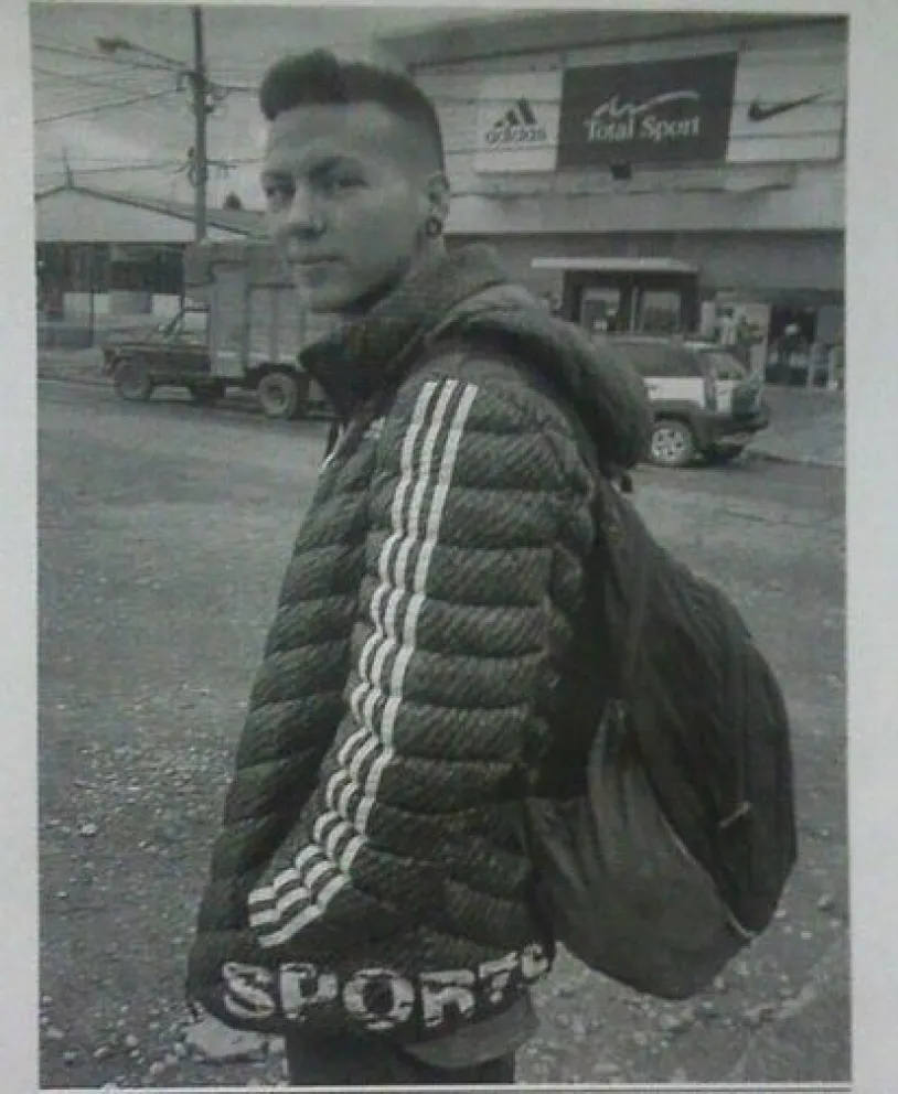 Buscan desesperadamente a un joven