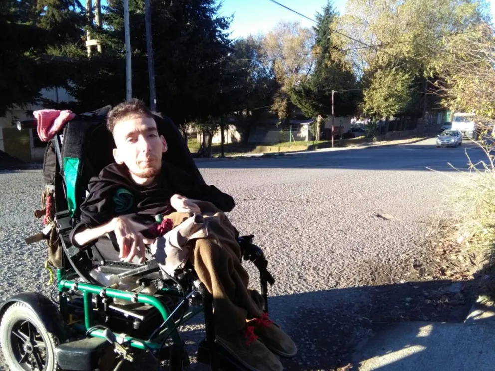 Juan Ojeda hace 10 años que vive en Bariloche.