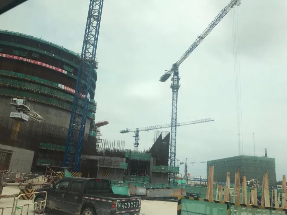 Así es una central nuclear en China, igual a la que se construirá en la provincia.