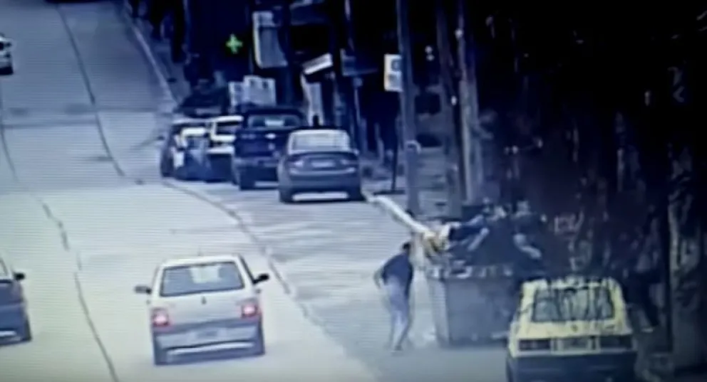 Video: robo en pleno centro de la ciudad