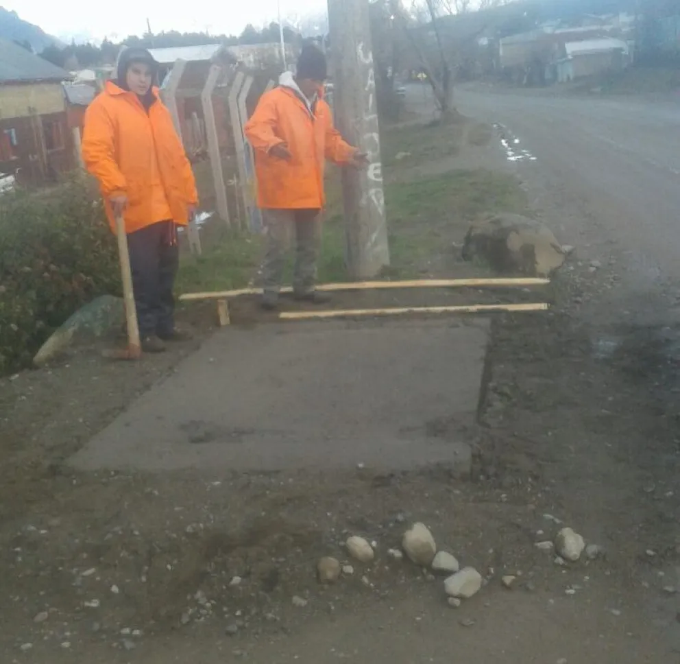 Los vecinos repudiaron el atraco. 