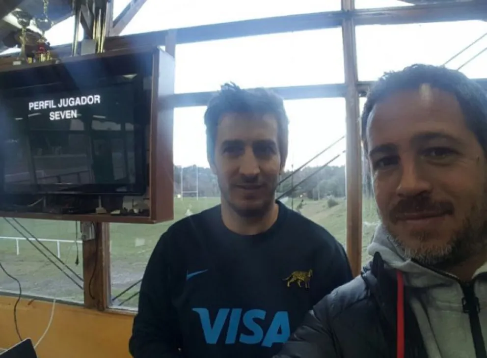 Le robaron todo el equipaje al entrenador de Los Pumas