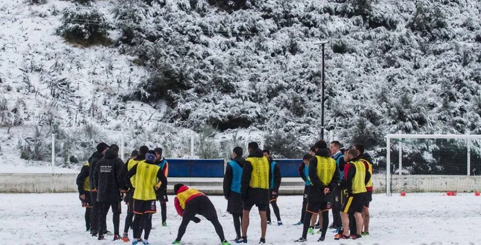 El "Cruzado" no dejó nunca de entrenar, pese a la nieve.