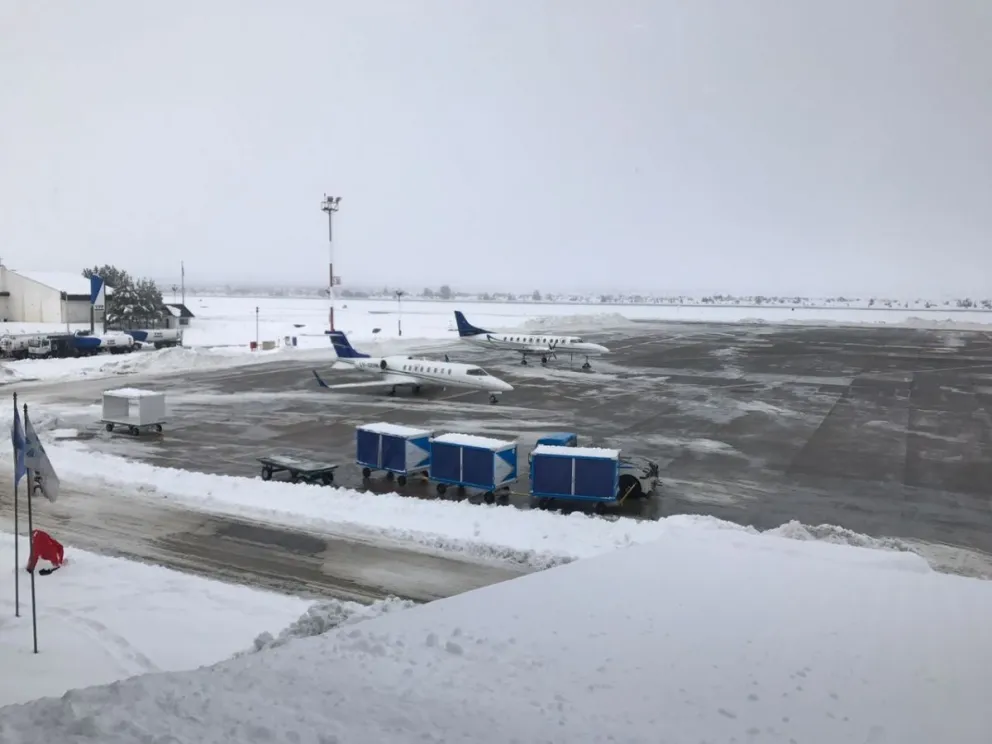 Video: Sapsa realizó dos vuelos entre Bariloche y Buenos Aires