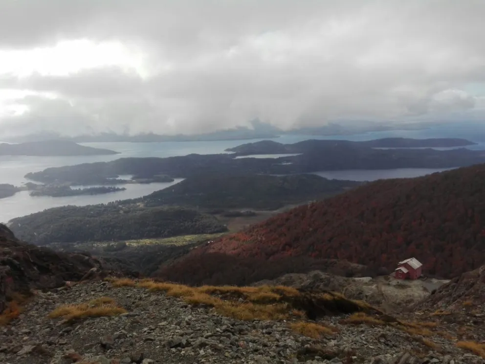 Por fuertes vientos, cierran los senderos de montaña