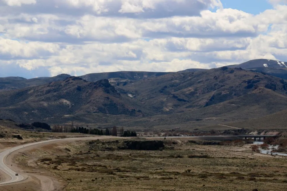 La ruta 23 presenta sectores con nieve y hielo