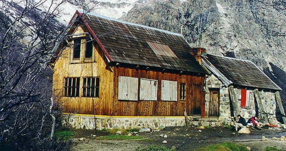 Mirá cómo podés ayudar a la reconstrucción del refugio Jakob
