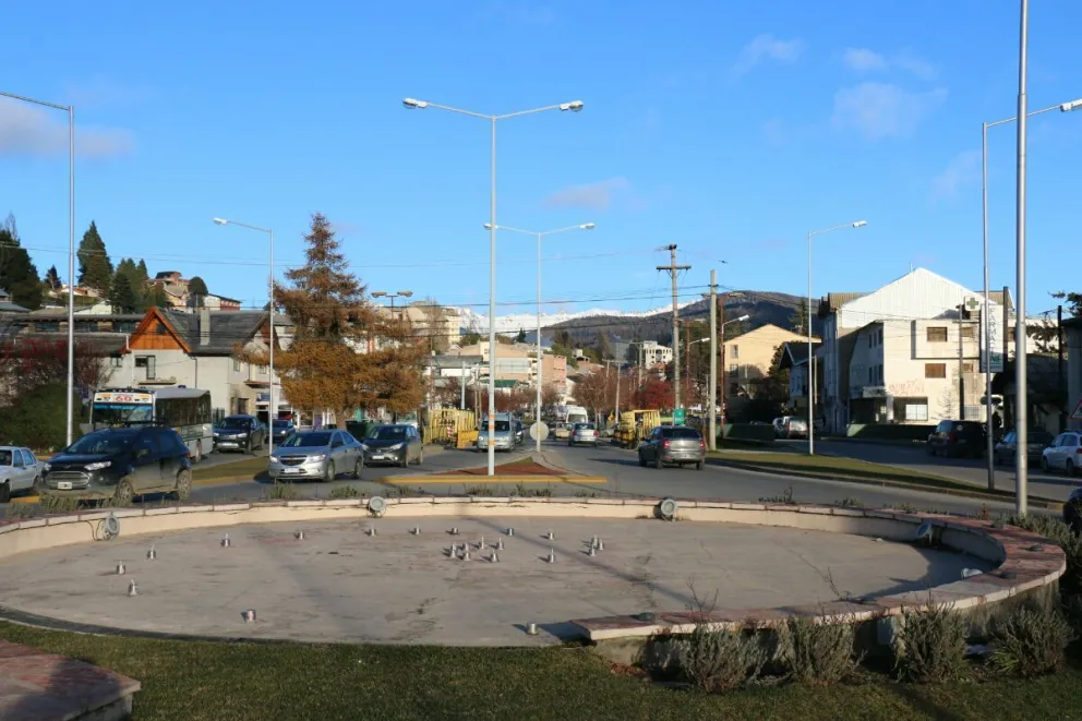 La rotonda fue inaugurada en abril de 2015 y pocos meses después, dejó de funcionar. 