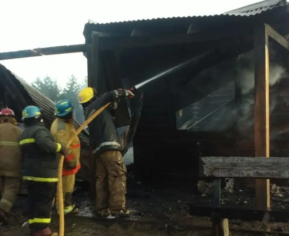 Video: Así quedó la estación de “La Trochita” después del incendio