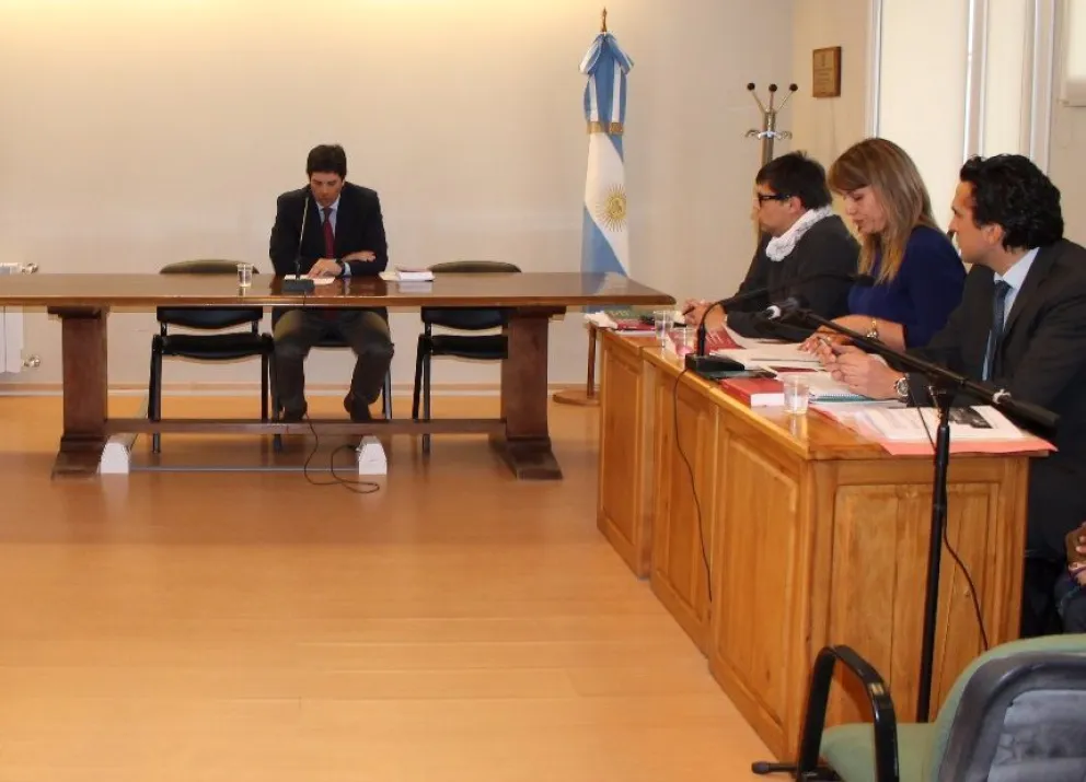 Formulan cargos contra acusado de atropellar y matar a un hombre