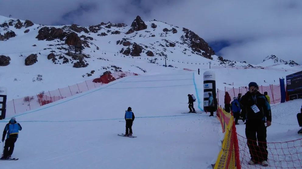 Todo listo para la última final de la copa del mundo de Snowboard Cross