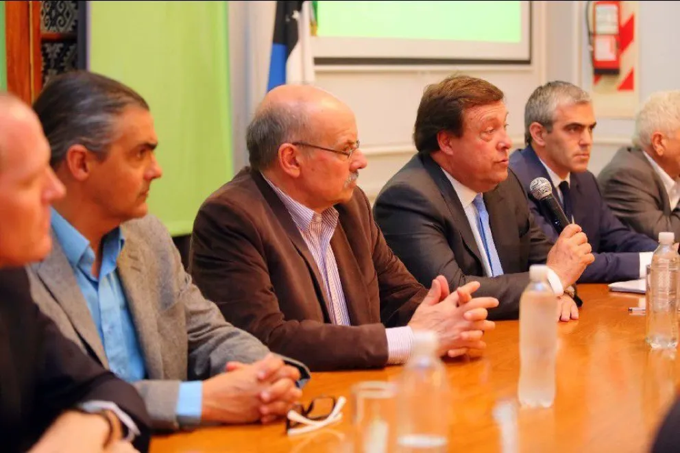 Coparticipación: Weretilneck exigió que llegue a una solución "a través del diálogo y no en la Justicia”