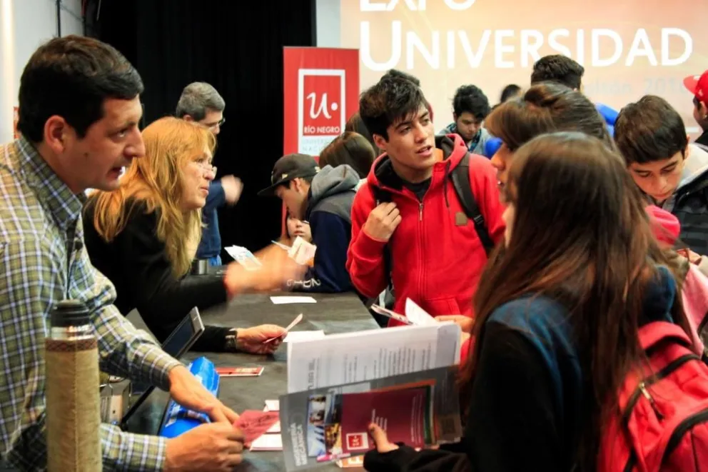 Arranca la Expo Universidad El Bolsón 2017