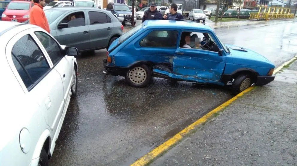 Impresionante triple choque en 12 de Octubre
