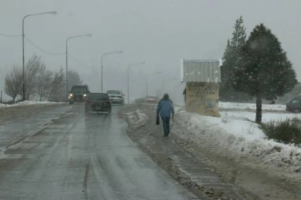 Sigue la lluvia, el viento y anuncian nevadas