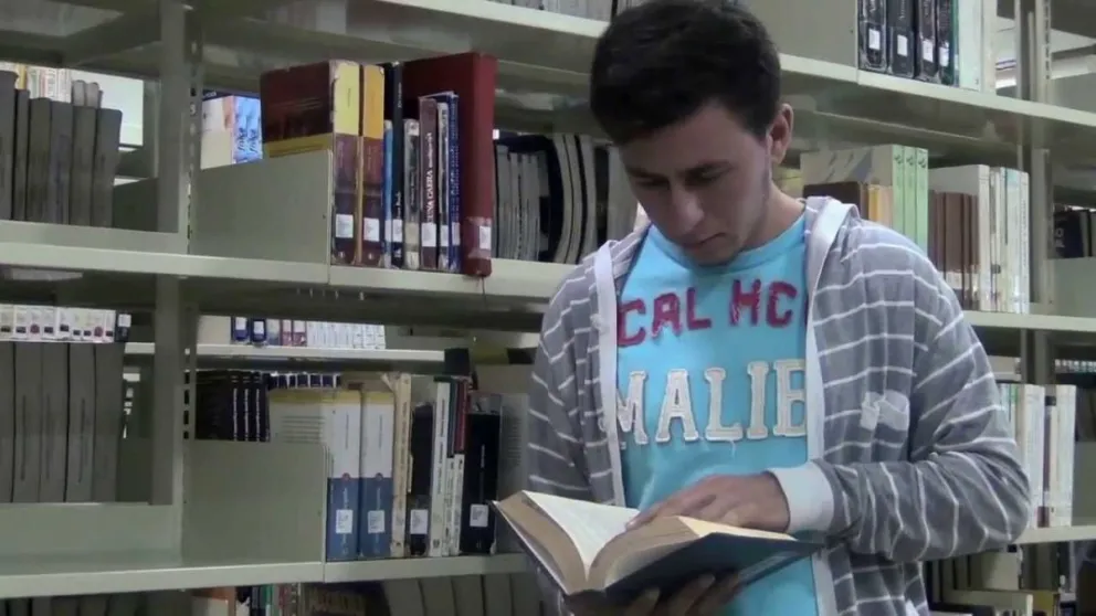 ¿Te interesa estudiar Letras o el profesorado en Lengua y Literatura?