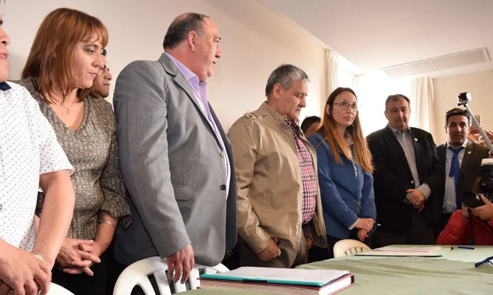 Rasini asumió al frente de Uthgra