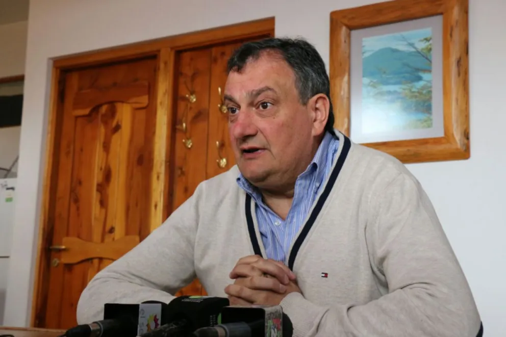 La lista sigue creciendo: Otro funcionario dejaría el gabinete de Gennuso