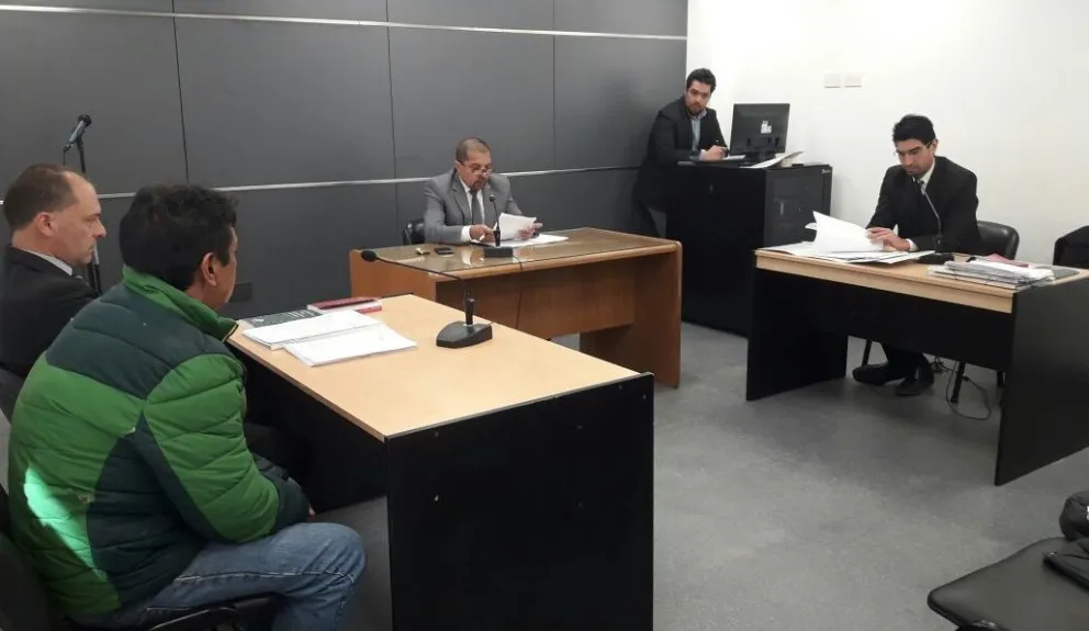 A juicio por golpear brutalmente a una mujer