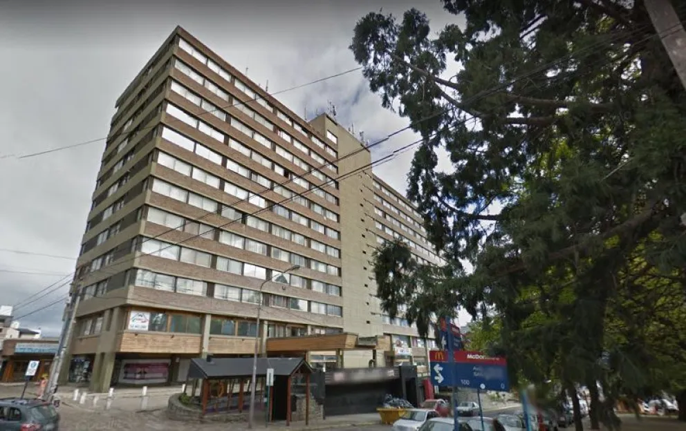 Allanamiento en Bariloche Center: numerosas denuncias señalaban el lugar por la venta de drogas