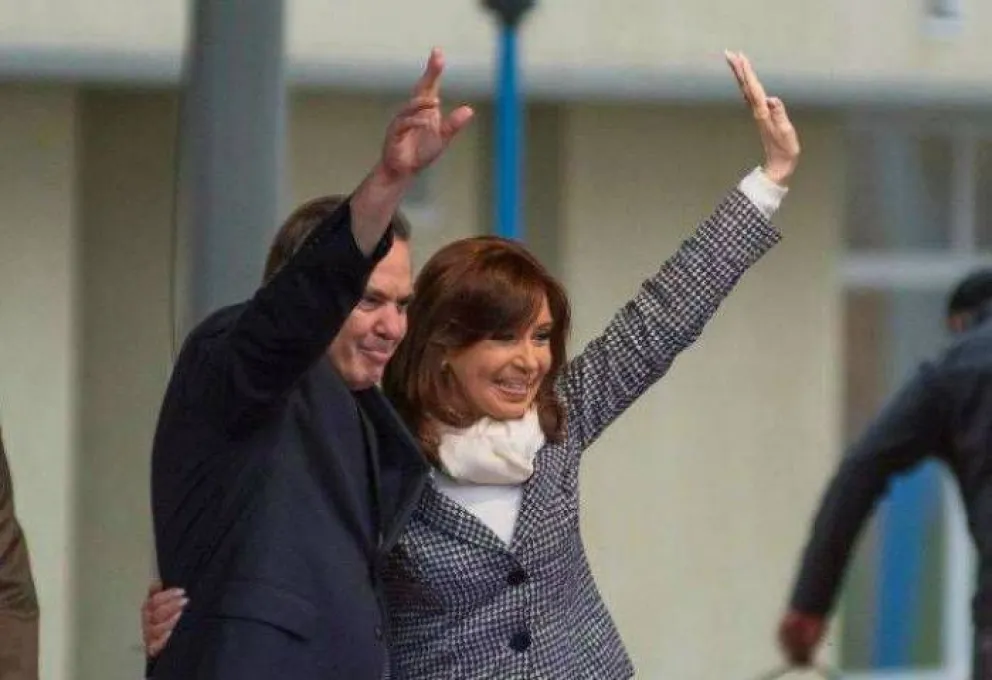 Otros tiempos. Cristina y Miguel, compartiendo palco en Roca.