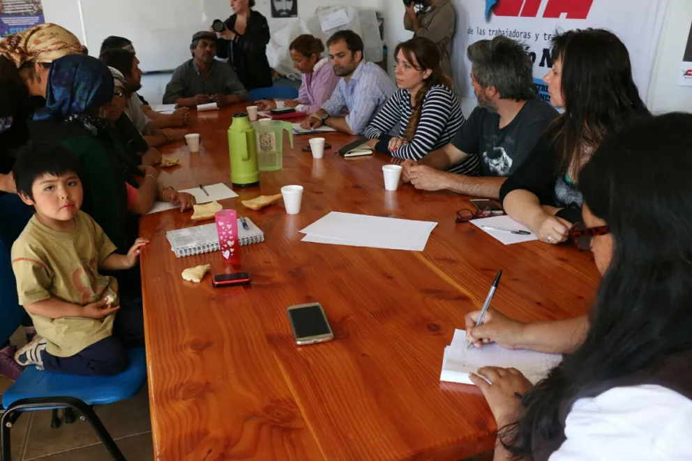 Video: Finalizó la primera reunión de la mesa de diálogo y anunciaron los principales acuerdos