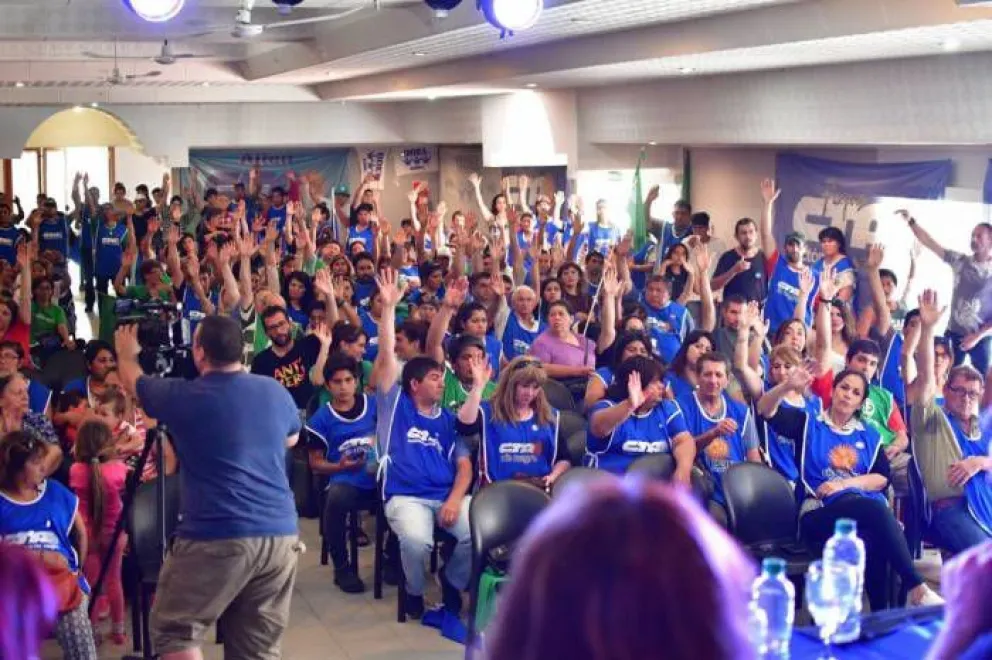 En un masivo congreso la CTA Autónoma definió medidas de fuerza