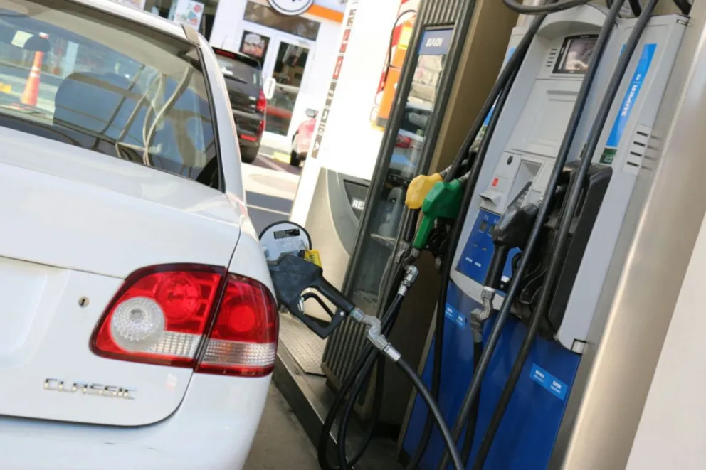 "El precio del combustible en Argentina es el segundo más caro de Latinoamérica"