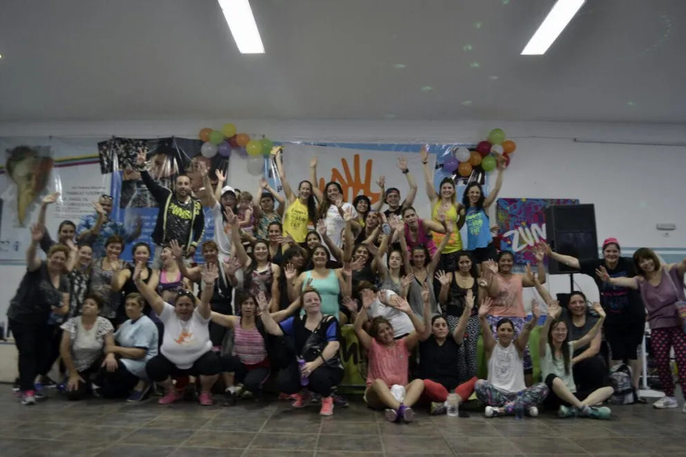 Manos en Acción Bariloche realizó una Master Class Solidaria de Zumba