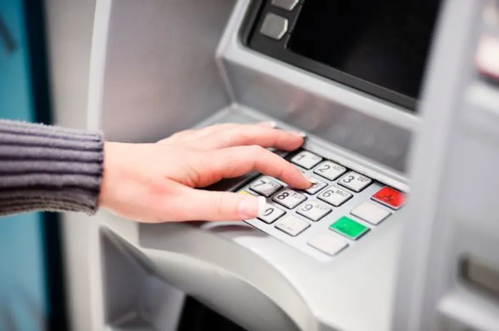 El pago de haberes a los estatales comenzará el 6 de enero