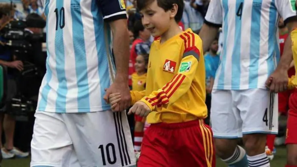 “De la mano al Mundial”, el concurso que llevará a 11 niños a Rusia 2018