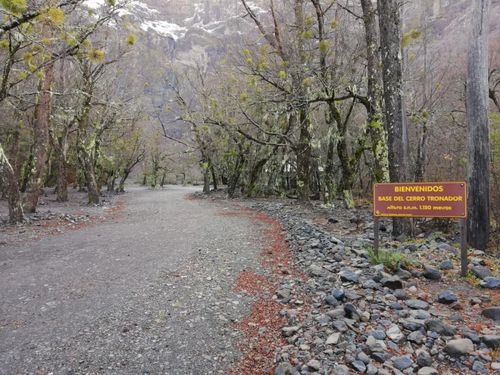Recuerdan el cierre del camino al cerro Tronador
