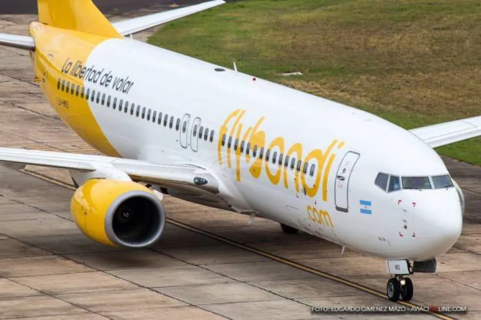 Flybondi canceló 33 vuelos el fin de semana y desató la furia de los pasajeros