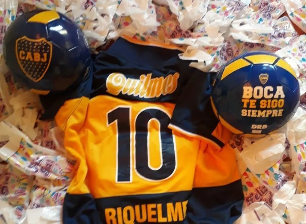 Los Bosteros de Bariloche repartieron golosinas por el Día del Niño