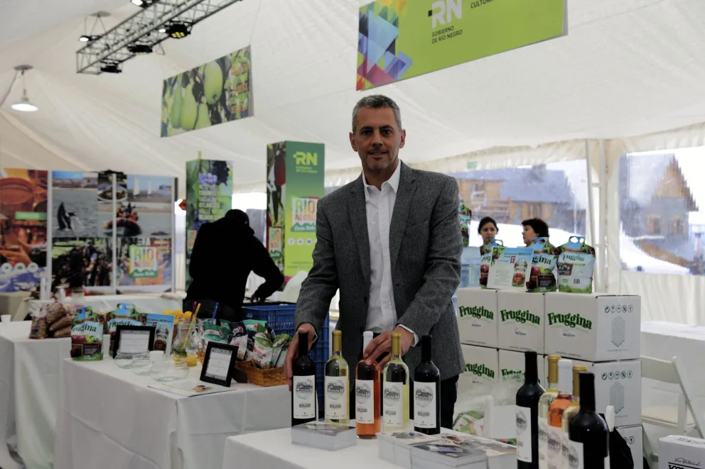 Productores rionegrinos deleitan a todos en el “Bariloche a la Carta”