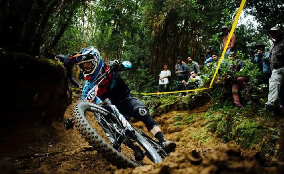 Dos eventos espectaculares de mountain bike llegan al cerro  Catedral
