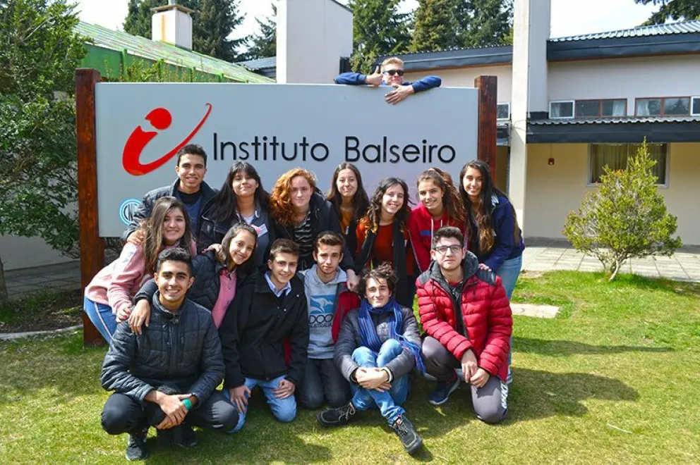 El Balseiro abrió las inscripciones al concurso de monografías de estudiantes de secundaria