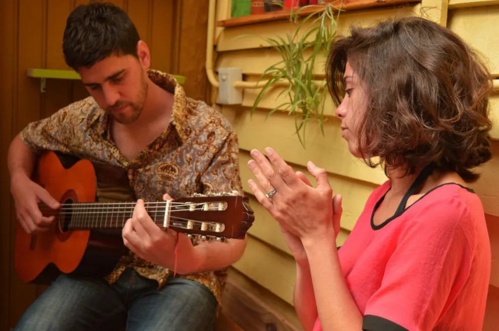 Nehuén y Victoria, siempre rodeados de música. 