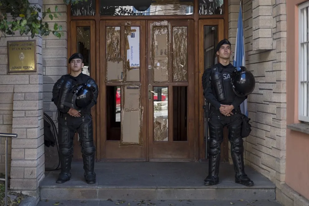 Solo se secuestraron armas de los albatros.