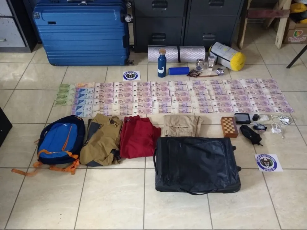 Secuestran armas y varios elementos robados en tres allanamientos