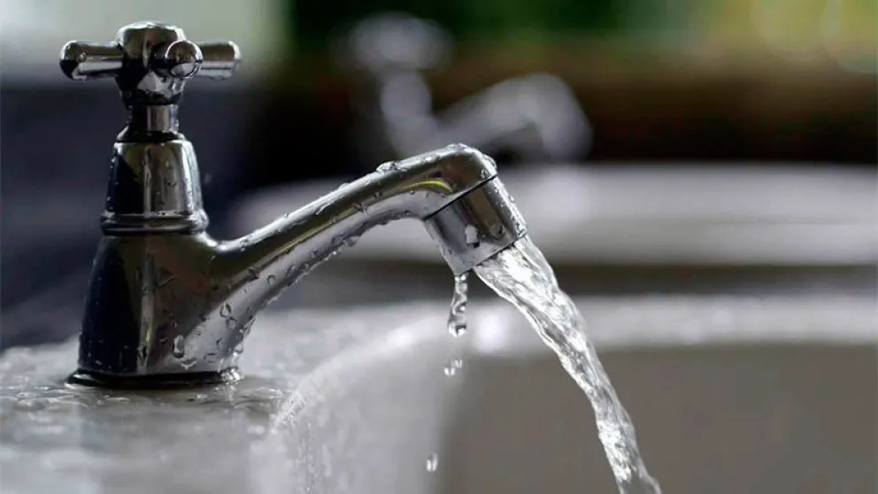 Luego del corte de energía, comenzó a restablecerse el servicio de agua potable