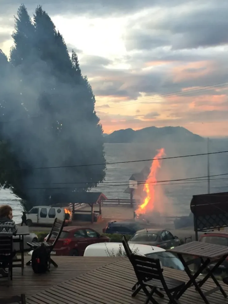 Susto por un incendio en Playa Bonita