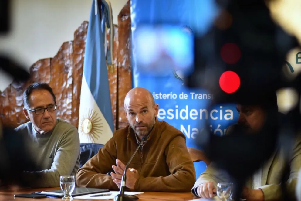 Dietrich confirmó ayuda económica para el transporte y anunció importantes obras
