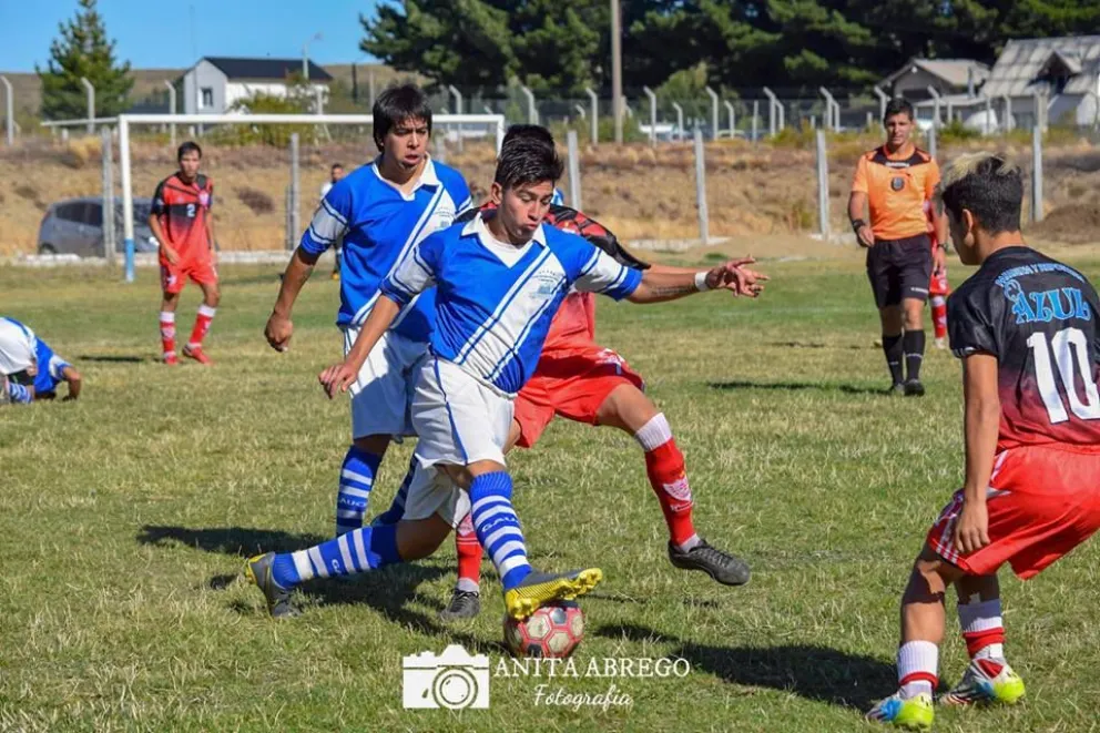 Martín Güemes recibirá a Estudiantes Unidos.